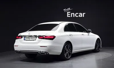 Mercedes-Benz E-Class 2021, 39841 км, за 22232.33 USD