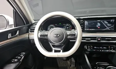 Kia K5 2020, 111518 км, за 11166.17 USD - фото 13