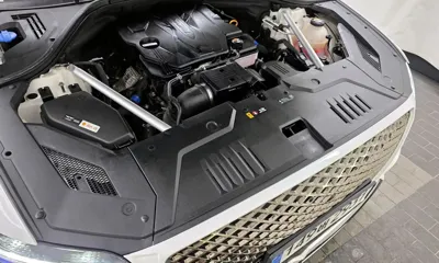 Genesis GV70 2023, 42429 км, за 25635.94 USD - фото 6
