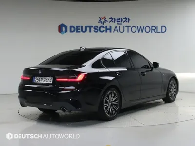 BMW 3-Series 2021, 83471 км, за 15360.38 USD