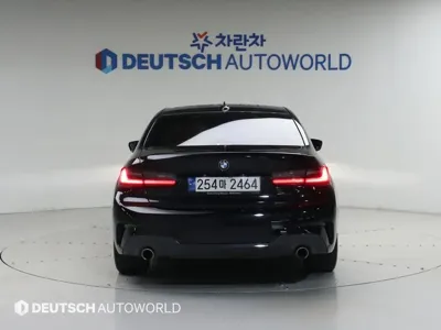 BMW 3-Series 2021, 83471 км, за 15360.38 USD