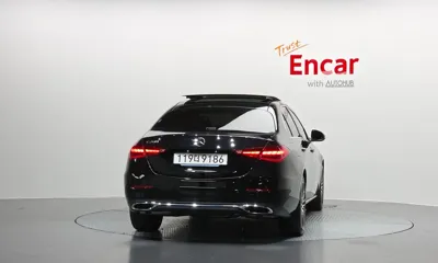 Mercedes-Benz C-Class 2025, 5217 км, за 29383.07 USD