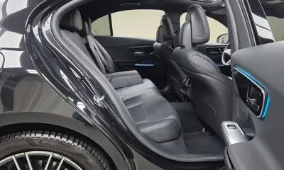 Mercedes-Benz C-Class 2025, 5217 км, за 29383.07 USD - фото 11