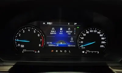 Ford Explorer 2021, 120914 км, за 13784.95 USD - фото 8