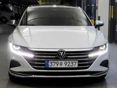 Volkswagen Arteon 2022, 105942 км, за 17060.52 USD