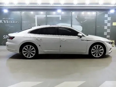 Volkswagen Arteon 2022, 105942 км, за 17060.52 USD