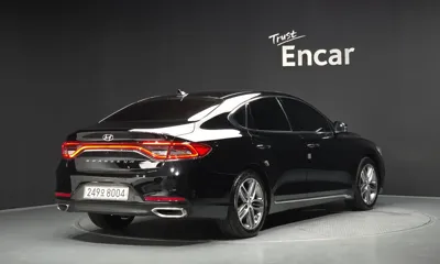 Hyundai Grandeur 2018, 116051 км, за 8139.69 USD