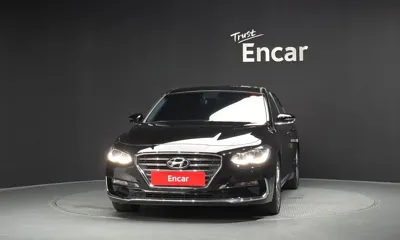 Hyundai Grandeur 2018, 116051 км, за 8139.69 USD