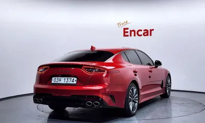 Kia Stinger 2018, 153665 км, за 7796.5 USD