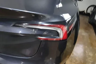 Tesla Model 3 2023, 37100 км, за 28448 USD - фото 9