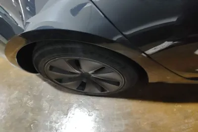 Tesla Model 3 2023, 37100 км, за 28448 USD - фото 11
