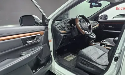Honda CR-V 2022, 28955 км, за 24878.56 USD - фото 11