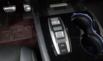 Honda Pilot 2019, 99992 км, за 17657.87 USD - фото 9