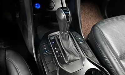 Hyundai Santafe 2015, 113256 км, за 6240.14 USD - фото 9