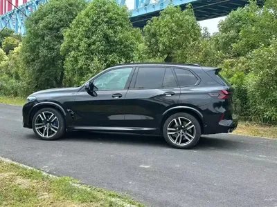 BMW X5 M 2022, 70000 км, за 75601.83 USD