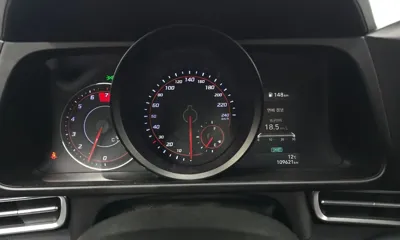 Hyundai Avante 2021, 109621 км, за 7598.28 USD - фото 8