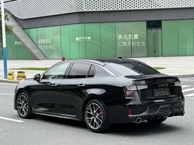 Lynk & Co 03 2020, 110000 км, за 7779.69 USD