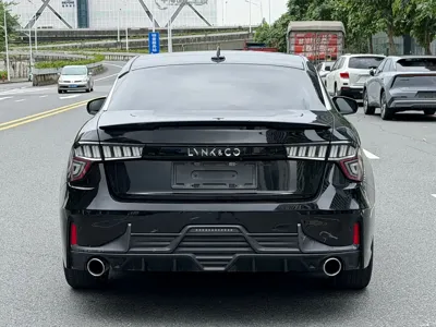 Lynk & Co 03 2020, 110000 км, за 7779.69 USD