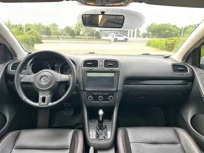 Volkswagen Golf 2013, 120000 км, за 3354.7 USD - фото 9