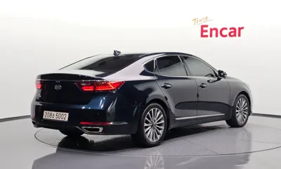 Kia K7 2018, 67718 км, за 9247.76 USD