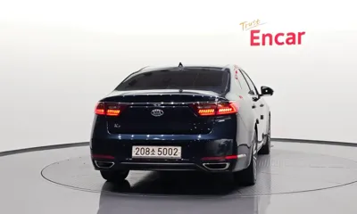 Kia K7 2018, 67718 км, за 9247.76 USD