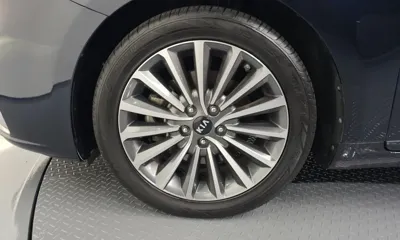 Kia K7 2018, 67718 км, за 9247.76 USD