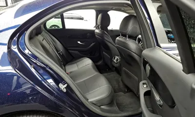 Mercedes-Benz C-Class 2020, 59491 км, за 12958.25 USD - фото 12