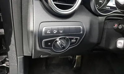 Mercedes-Benz GLC-Class 2019, 137803 км, за 15225.15 USD - фото 13