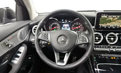 Mercedes-Benz GLC-Class 2019, 137803 км, за 15225.15 USD - фото 14
