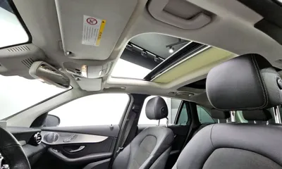 Mercedes-Benz GLC-Class 2019, 137803 км, за 15225.15 USD - фото 19