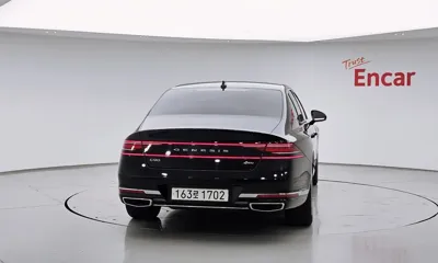 Genesis G90 2023, 110788 км, за 31658.31 USD