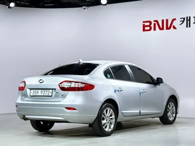 Renault-KoreaSamsung SM3 2015, 25976 км, за 3055.32 USD