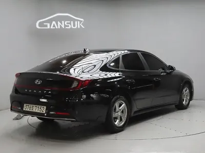 Hyundai Sonata 2020, 130175 км, за 7548.9 USD