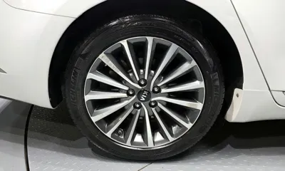 Kia K7 2016, 63145 км, за 9441.94 USD