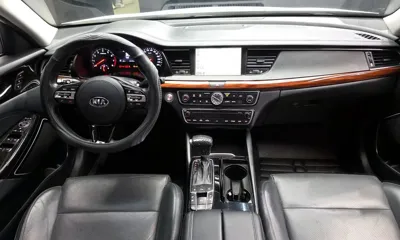 Kia K7 2016, 63145 км, за 9441.94 USD - фото 7