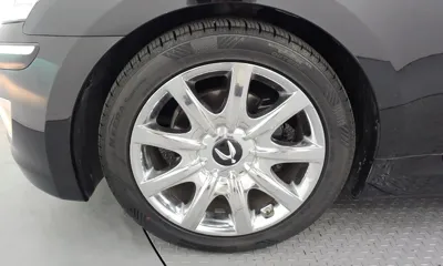 Hyundai Equus 2010, 243436 км, за 2625.71 USD
