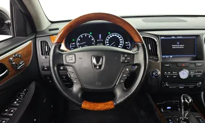 Hyundai Equus 2010, 243436 км, за 2625.71 USD - фото 13