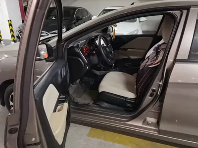 Honda Greiz 2017, 71400 км, за 3526.66 USD - фото 14