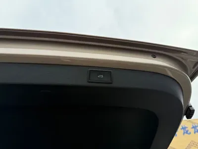 Skoda Karoq 2022, 28000 км, за 22035.99 USD - фото 8