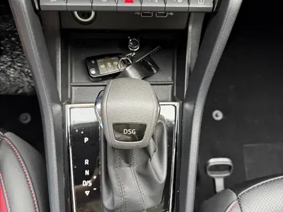 Skoda Karoq 2022, 28000 км, за 22035.99 USD - фото 22