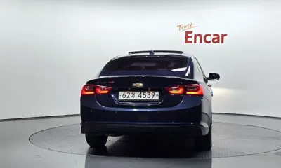 ChevroletGMDaewoo Malibu 2018, 129095 км, за 5386.23 USD