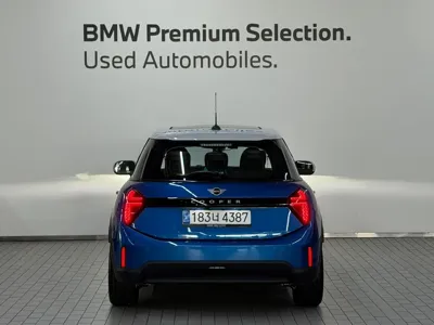 MINI Cooper 2025, 4864 км, за 20390.89 USD