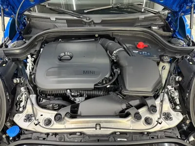 MINI Cooper 2025, 4864 км, за 20381.58 USD - фото 6