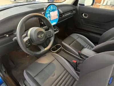 MINI Cooper 2025, 4864 км, за 20381.58 USD - фото 14
