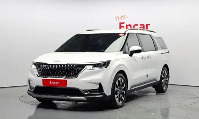Kia Canival · 2023 год