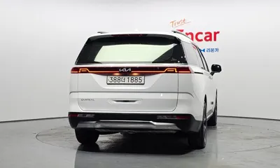 Kia Canival 2023, 30009 км, за 22400.2 USD