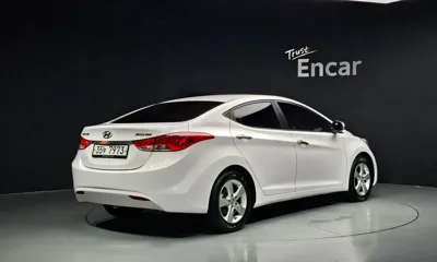 Hyundai Avante 2012, 57796 км, за 4420.46 USD