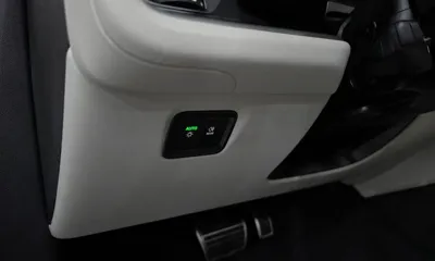 Porsche Cayenne 2024, 5438 км, за 104371.8 USD - фото 20
