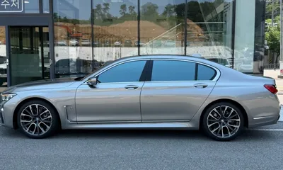 BMW 7-Series 2021, 88899 км, за 37612.4 USD - фото 20