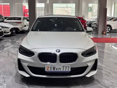 BMW 1 Series 2019, 59000 км, за 8233.8 USD